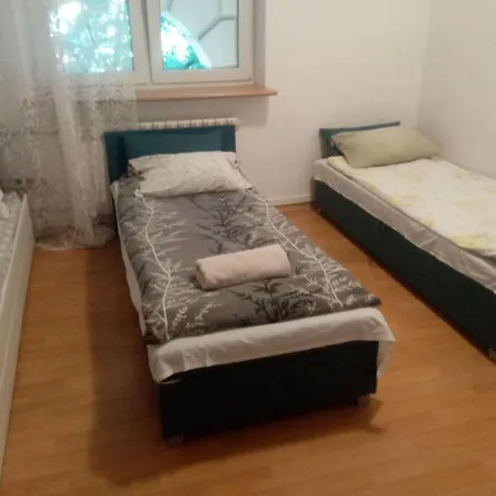 Na Na Ulicy Andersa 26 Varsovia